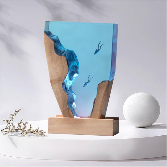 Premium Ocean Diver Resin Lamp